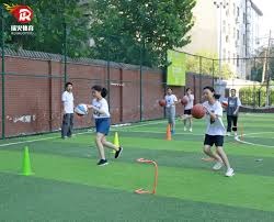 要争冠？乔治上半场9中2+末节3失误 全场25分8板7助7失误